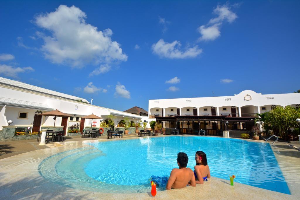 Panglao Regents Park Resort Екстериор снимка