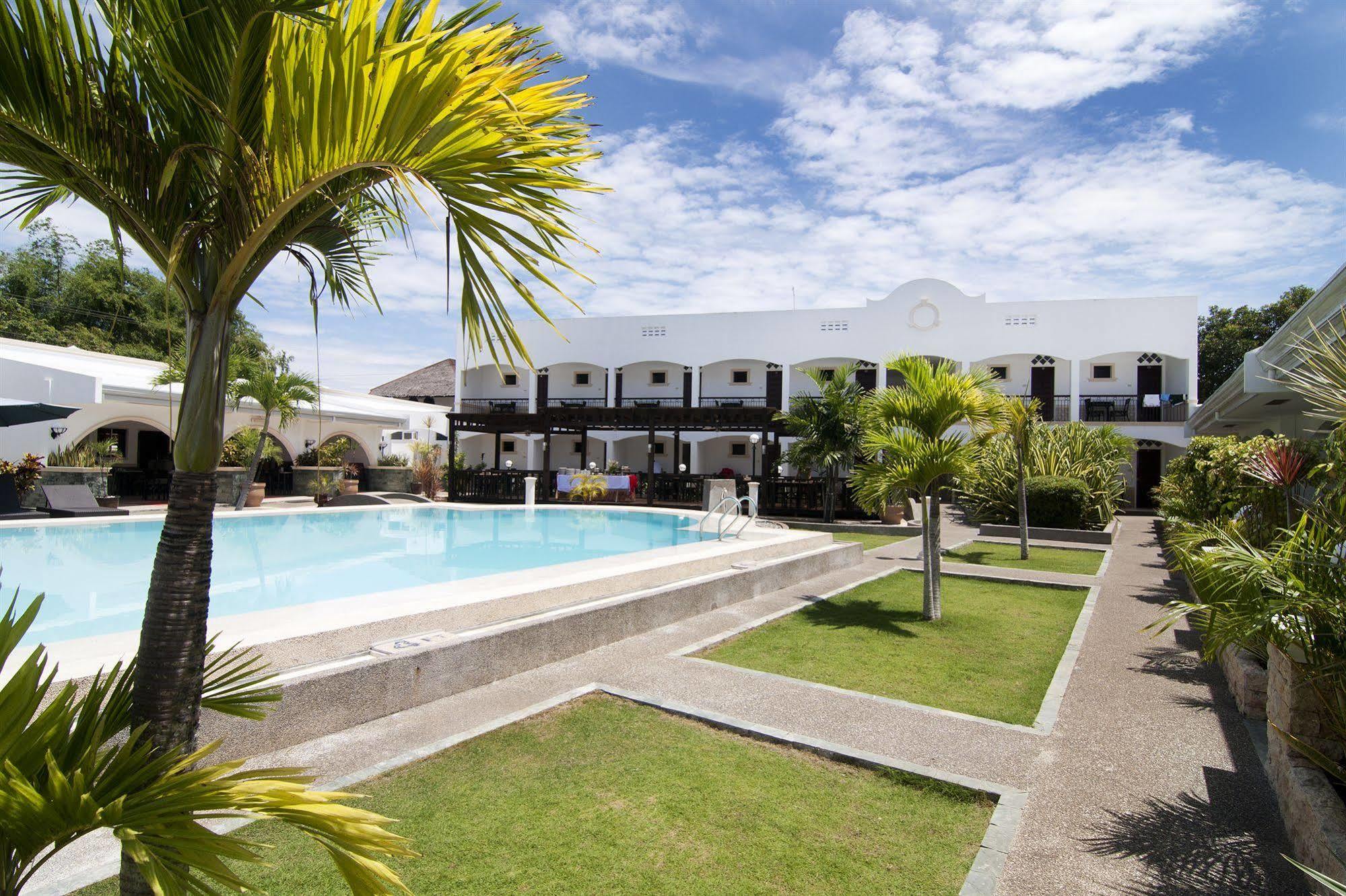 Panglao Regents Park Resort Екстериор снимка
